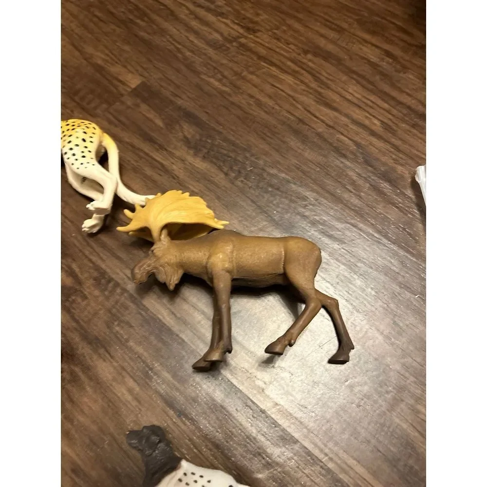 Toy‎ animals